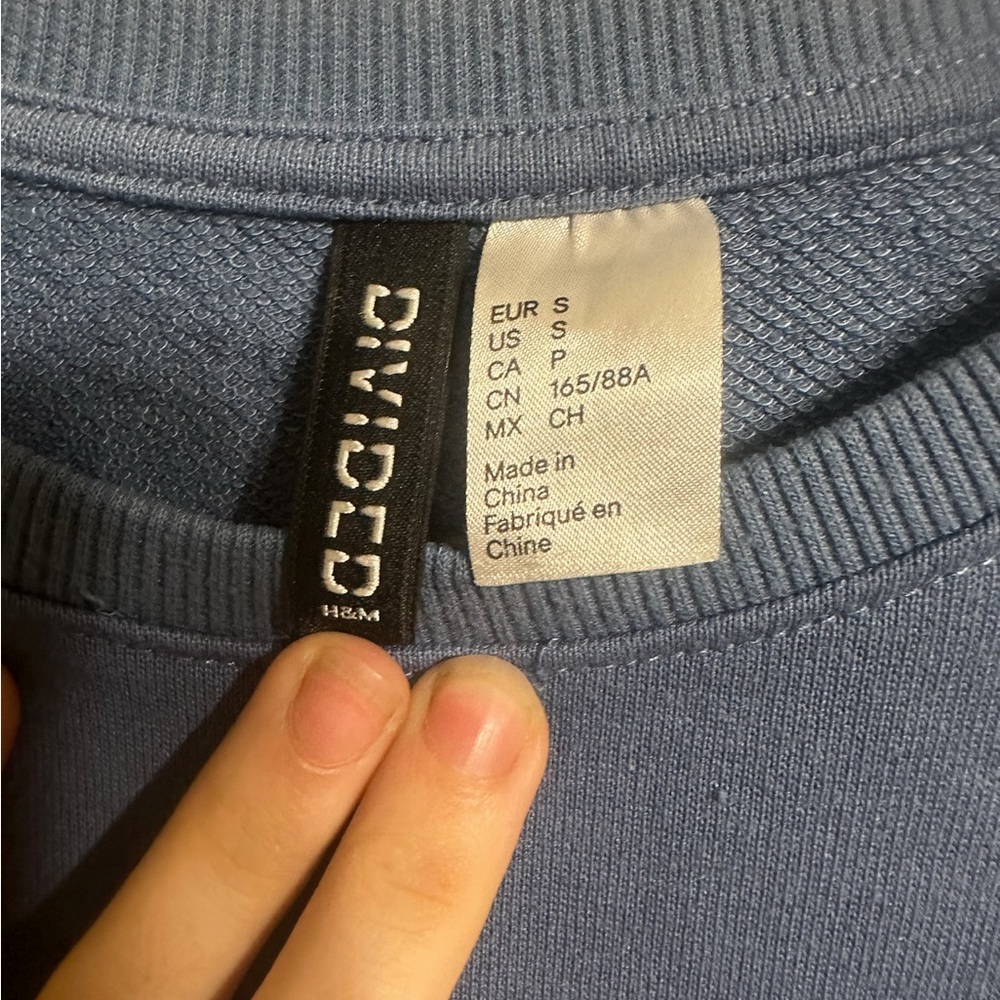 H&M Cropped Pull Over